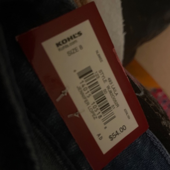 Jennifer Lopez jeans - Picture 9 of 10